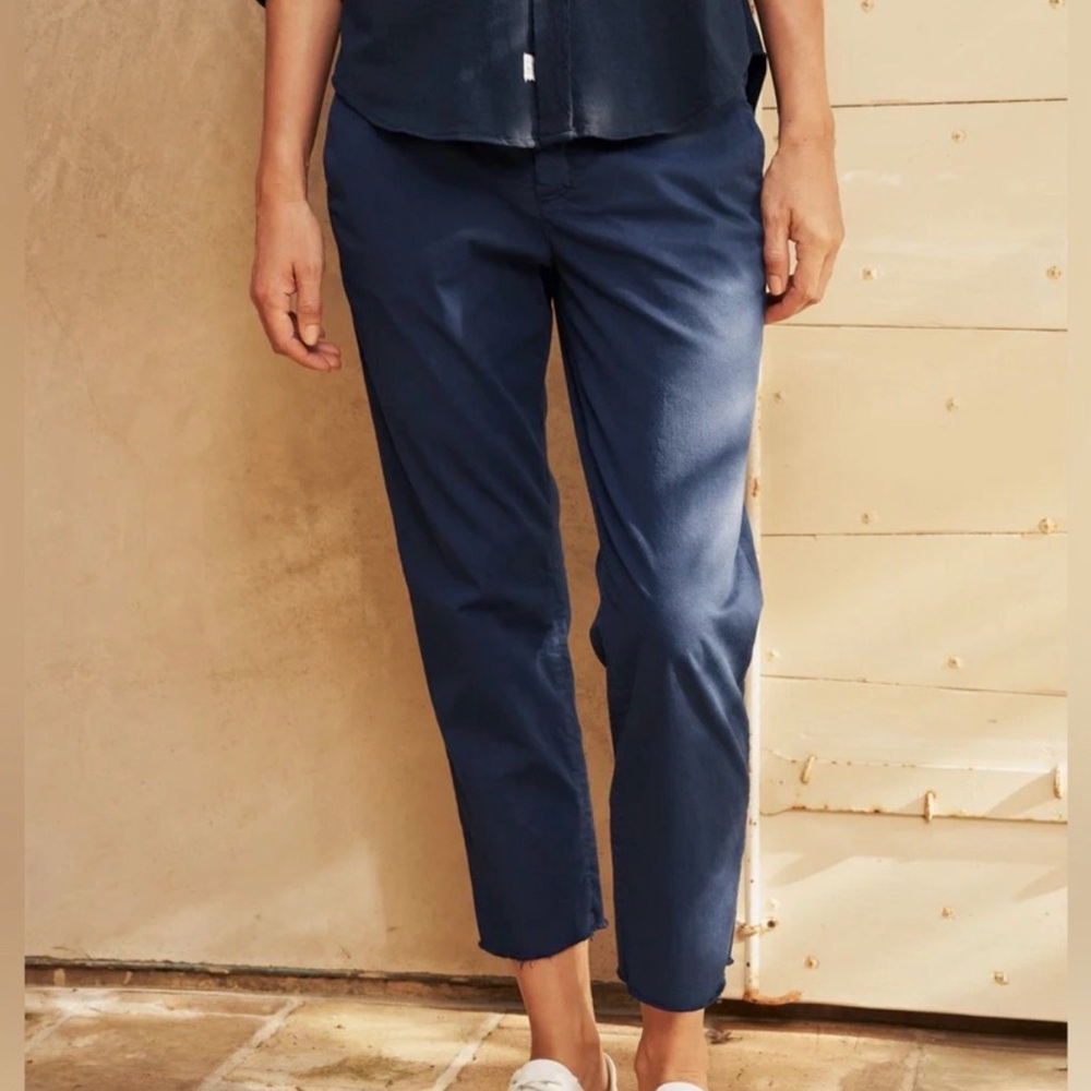 Frank & Eileen Wicklow Italian Chino Pant in Navy Blue